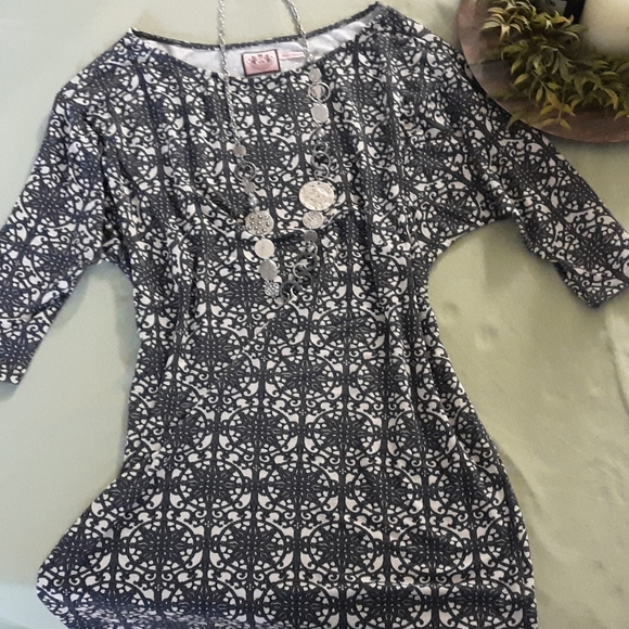 Juicy Couture Dresses & Skirts - Juicy Couture 3/4 sleeve dress